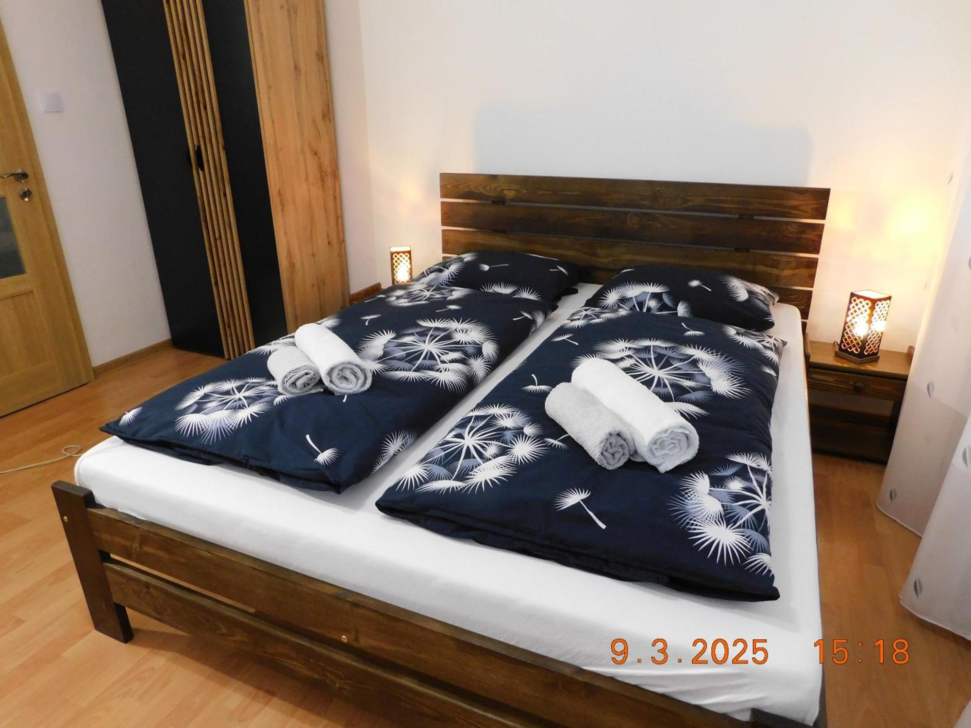 Pod Dubom Apartment ลิฟตอฟสกีมิคูลาช ภายนอก รูปภาพ